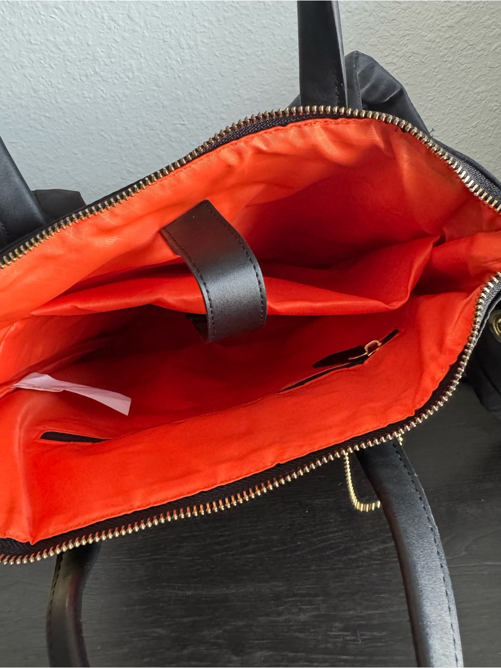 Targus Black Nylon Laptop Tote with Leather Trim and Gold Accents - Picture 7 of 7